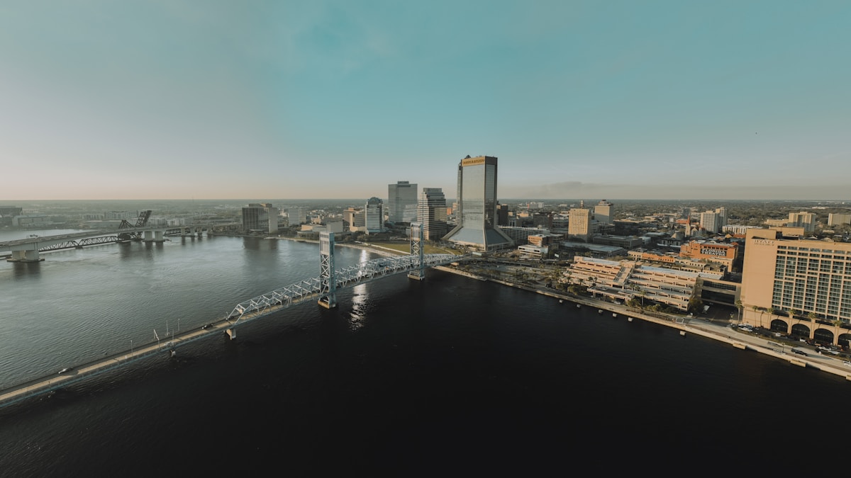 Jacksonville, Florida skyline at sunset over the St. Johns River